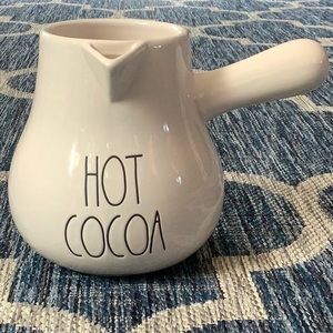 RARE! Rae Dunn Collectible ☕️“HOT COCOA” Pot Pitcher
